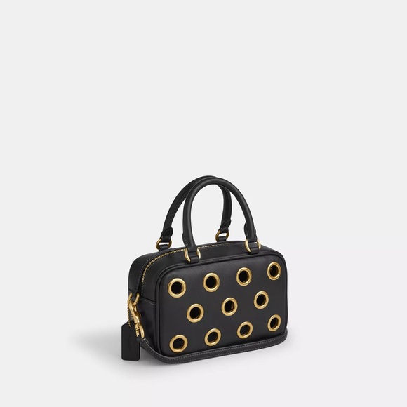 Coach - Picture 2 of 4